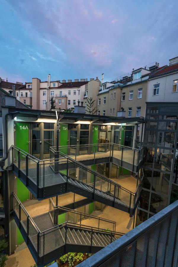 Smart Nano Living - Wien Hauptbahnhof - Self Check-In Exteriér fotografie