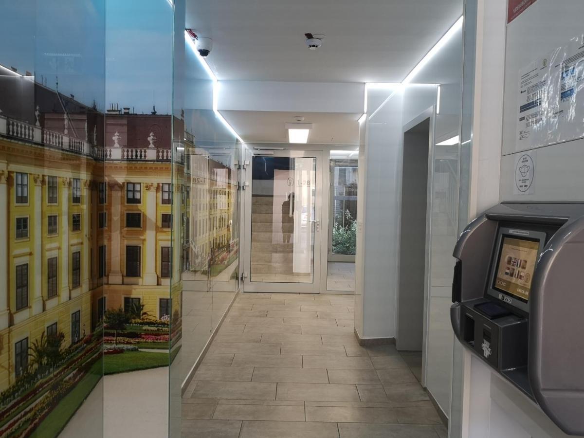 Smart Nano Living - Wien Hauptbahnhof - Self Check-In Exteriér fotografie